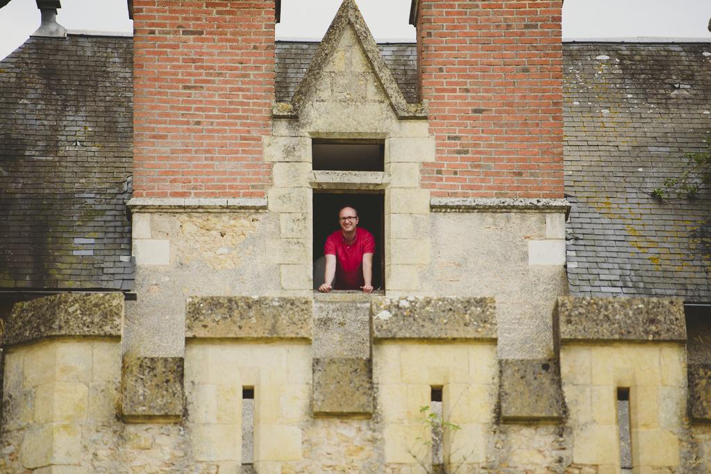 Chateau De Saint Loup Exterior photo